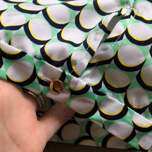 Light/flowy tANk 💚💛💙 - Picture 5 of 7